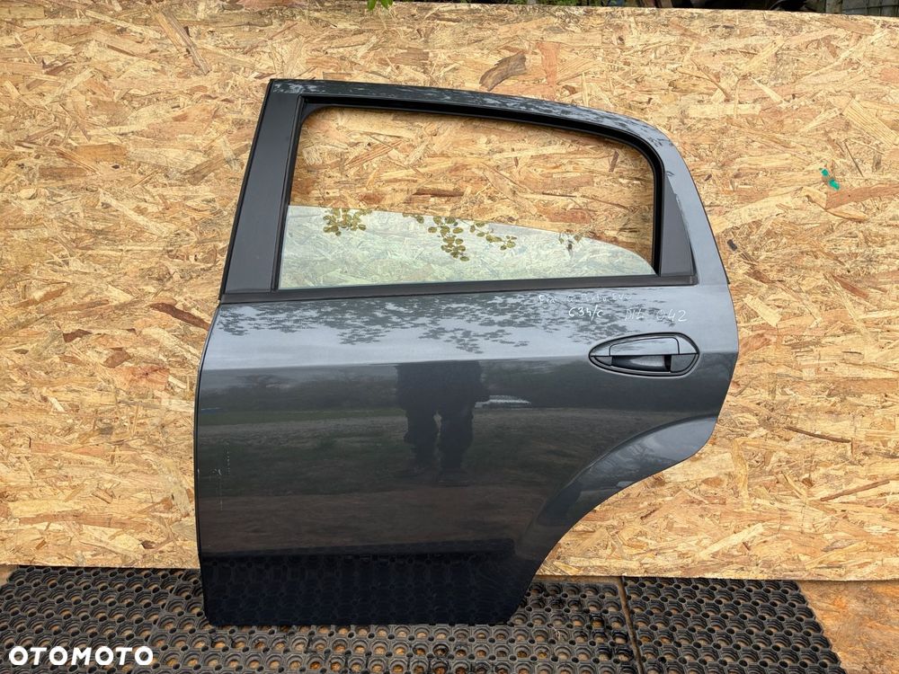 FIAT GRANDE PUNTO EVO 634/C KOD LAK DRZWI TYŁ LEWY LEWE