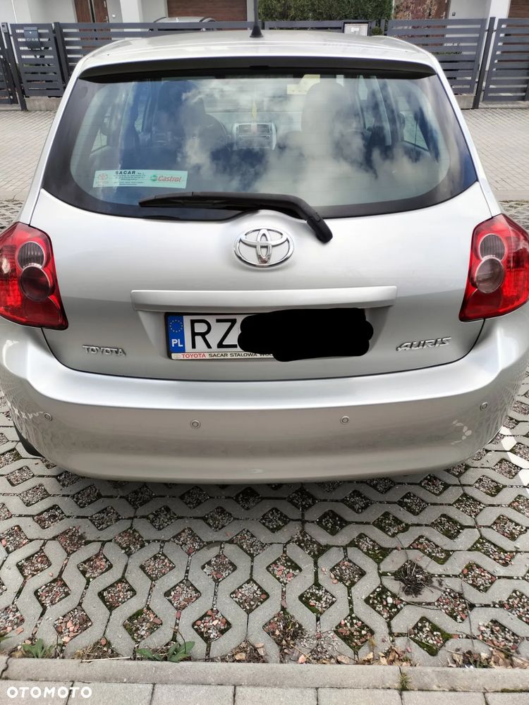 Toyota Auris - 6