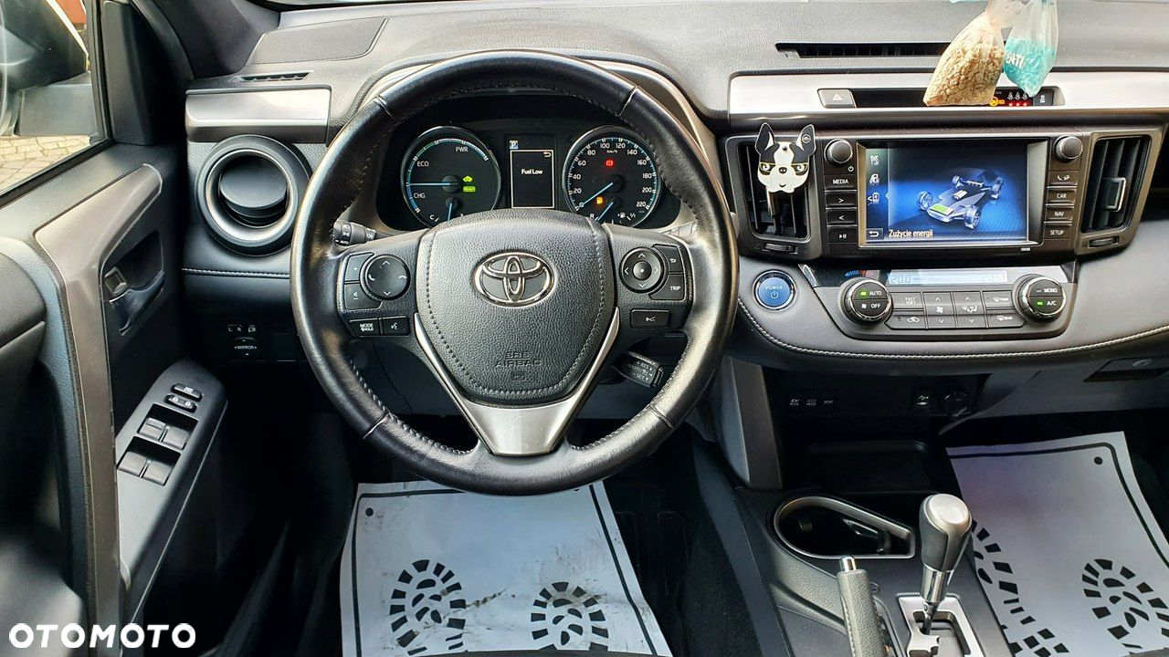 Toyota RAV4 - 21