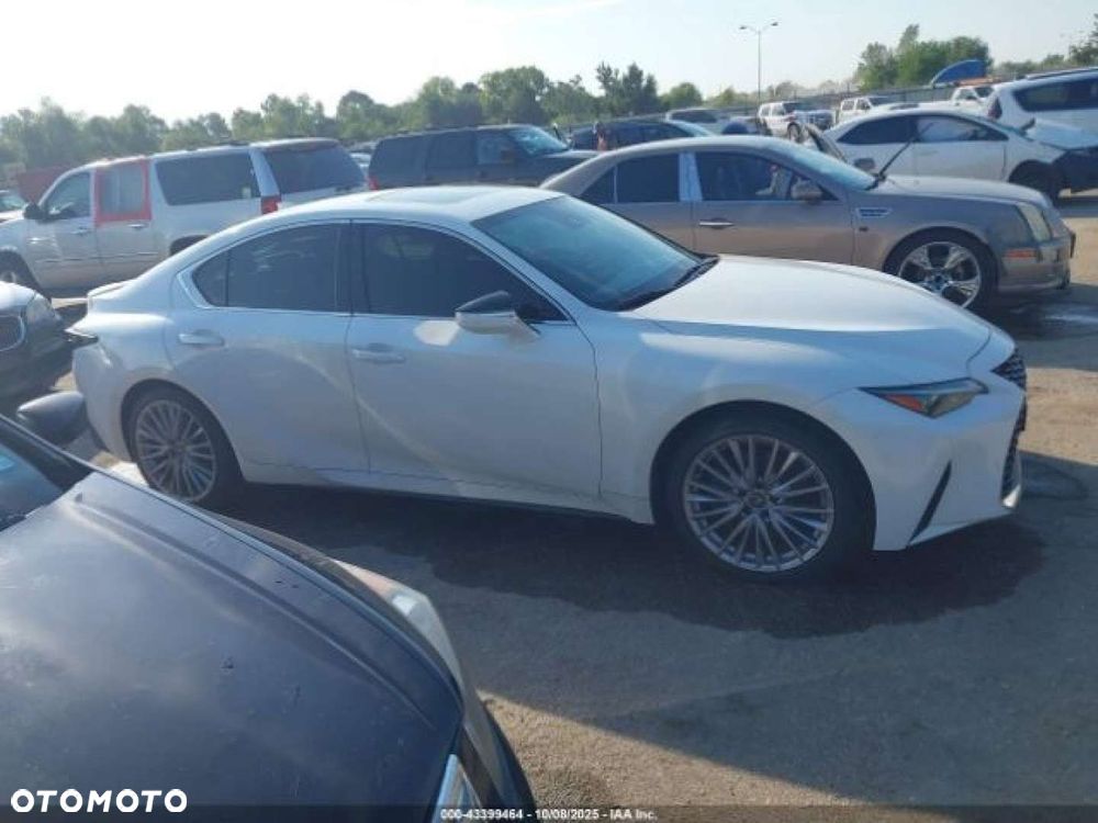 Lexus IS - 5