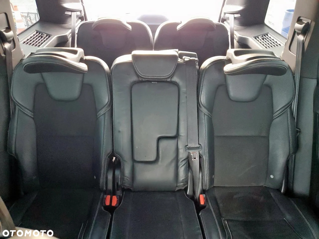 Volvo XC 90 T6 AWD R-Design - 9
