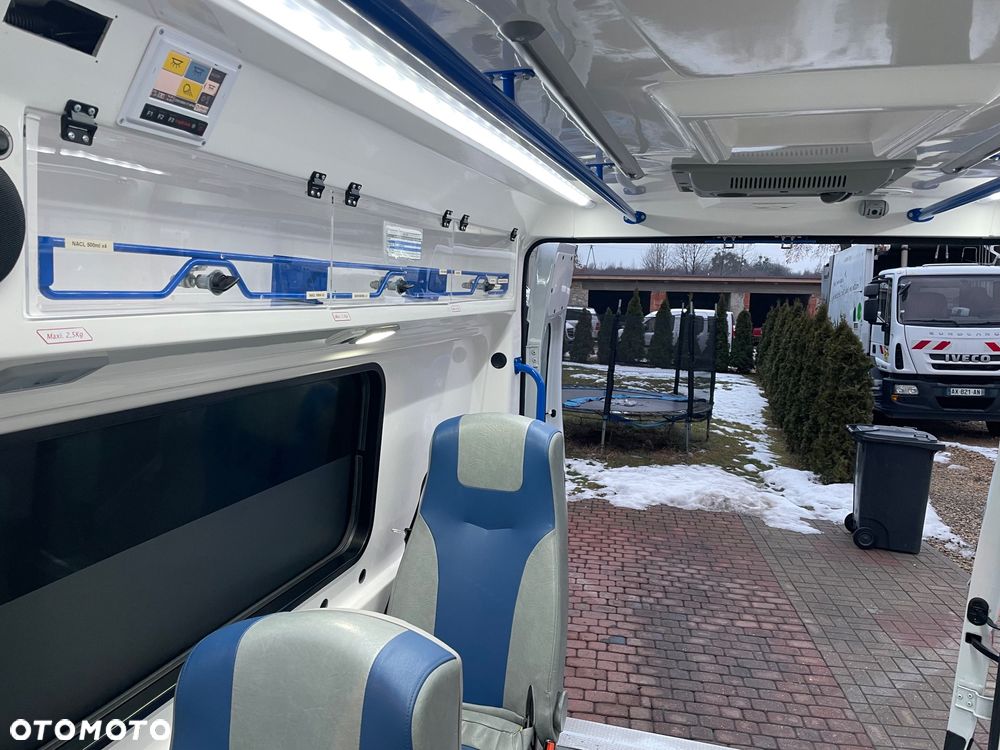 Fiat Ducato Ambulans Karetka Camper Maxxi FULLL XXXXL - 38