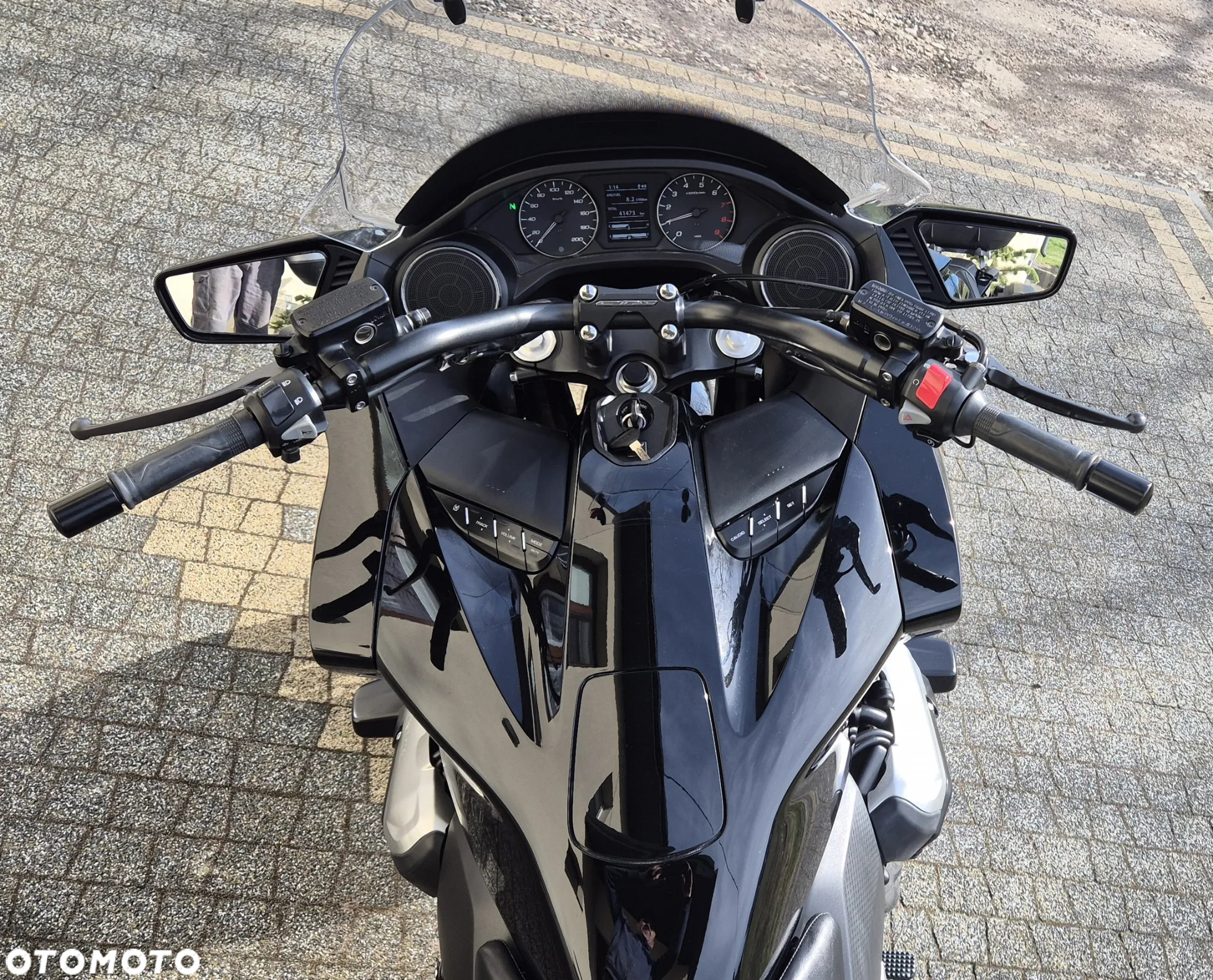 Honda CTX - 15