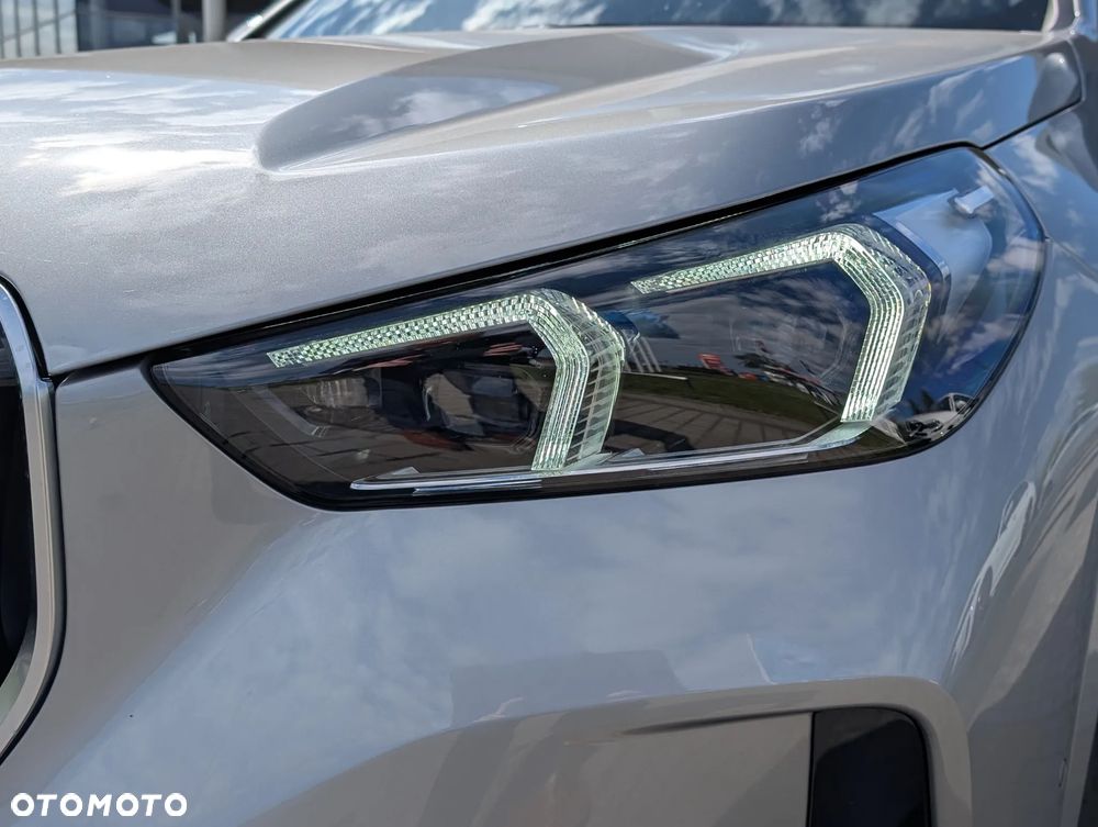 BMW X1 sDrive18i - 8