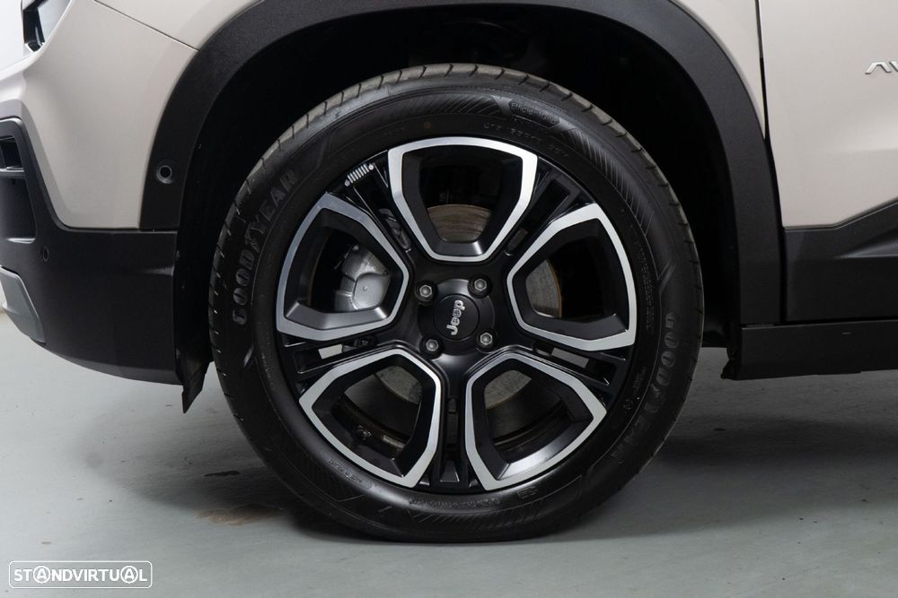 Jeep Avenger 54 kWh Summit - 20