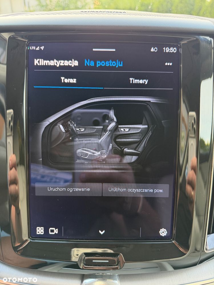 Volvo XC 60 B4 D AWD Plus Bright - 32