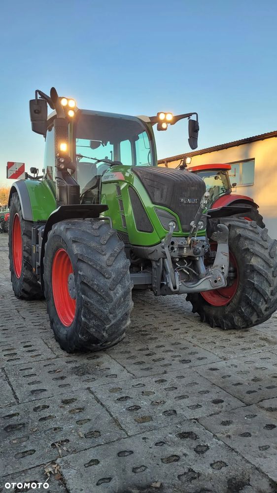 Fendt 720 Vario - 1
