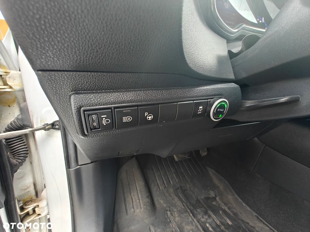 Toyota Corolla 1.8 Hybrid Comfort - 11