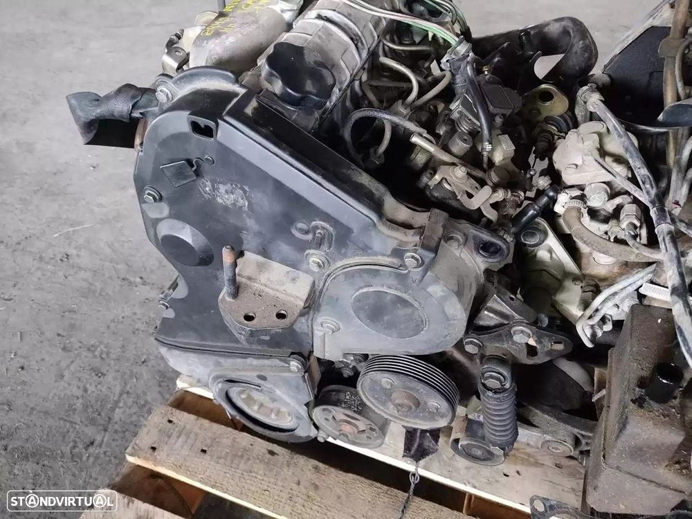 MOTOR COMPLETO MITSUBISHI CARISMA 1998 -F8QT - 2