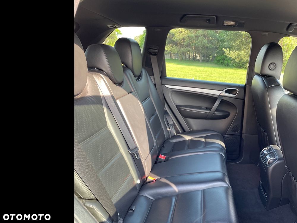 Porsche Cayenne Diesel Tiptronic S - 12