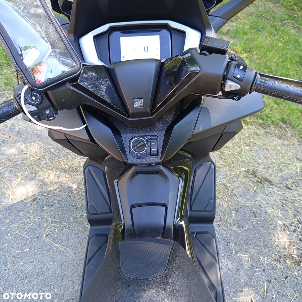Honda NSS - 14