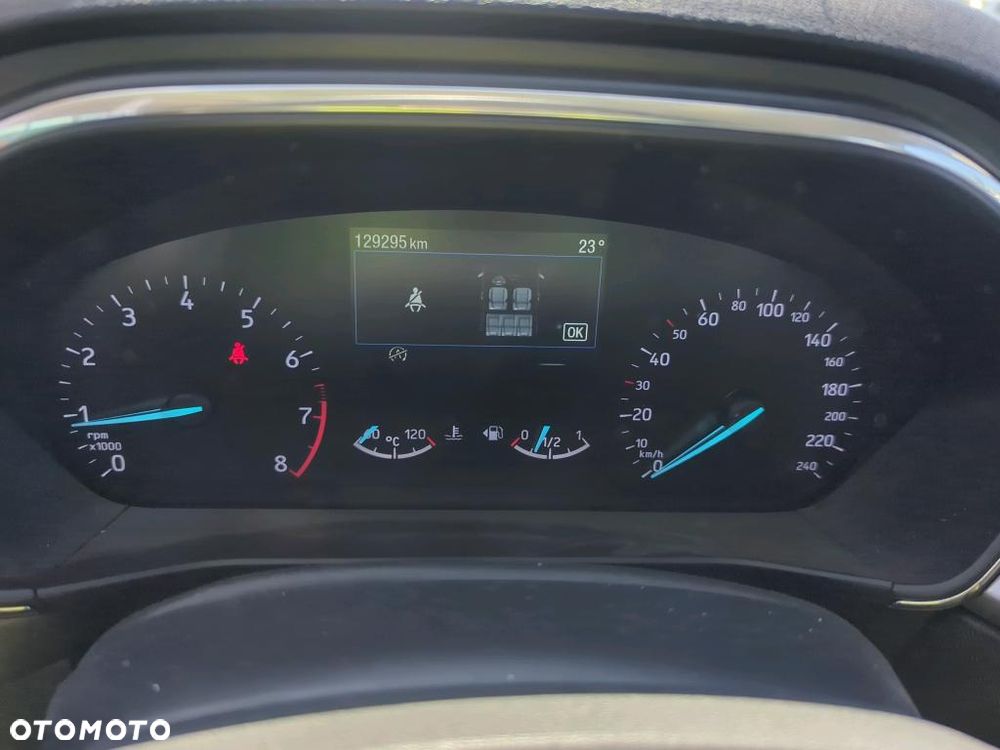 Ford Focus 1.0 EcoBoost Titanium - 5