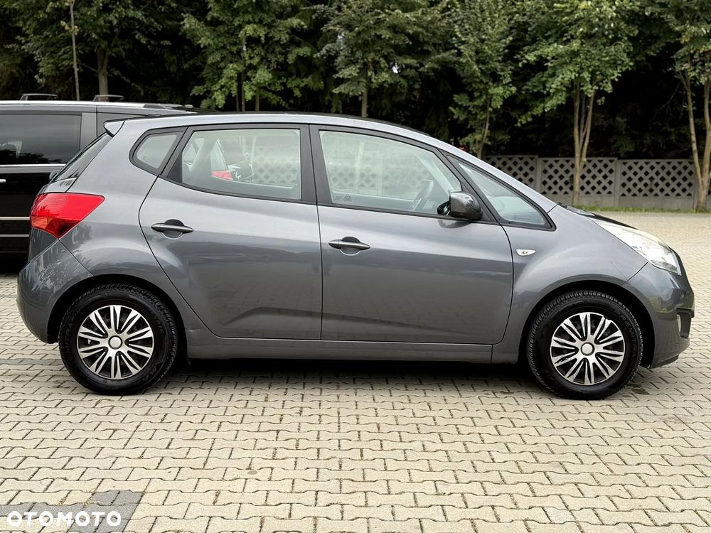 Kia Venga 1.4 CVVT Vision - 11