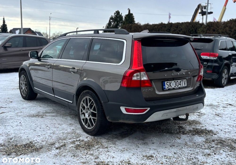 Volvo XC 70 - 3