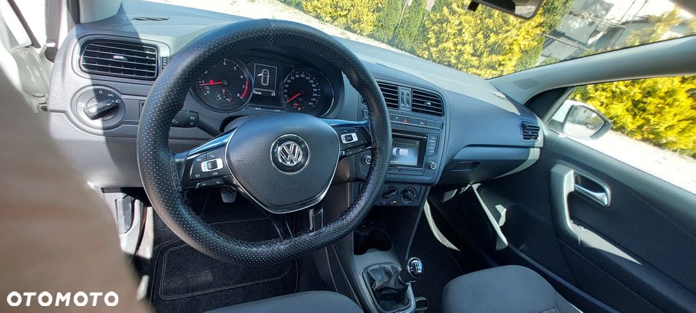 Volkswagen Polo 1.0 (Blue Motion Technology) Trendline - 10