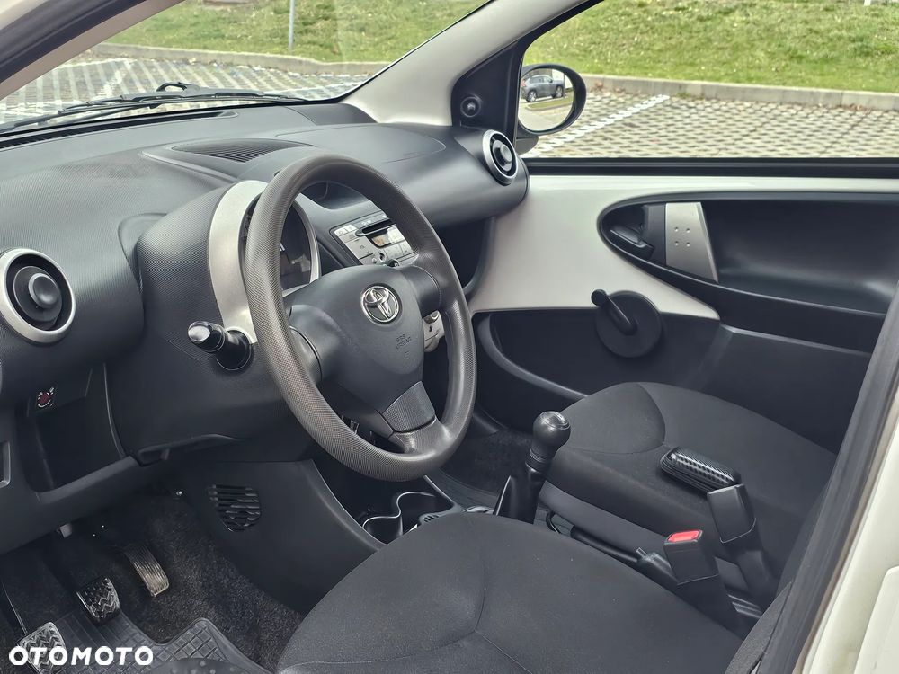 Toyota Aygo 1.0 VVT-i Active - 8