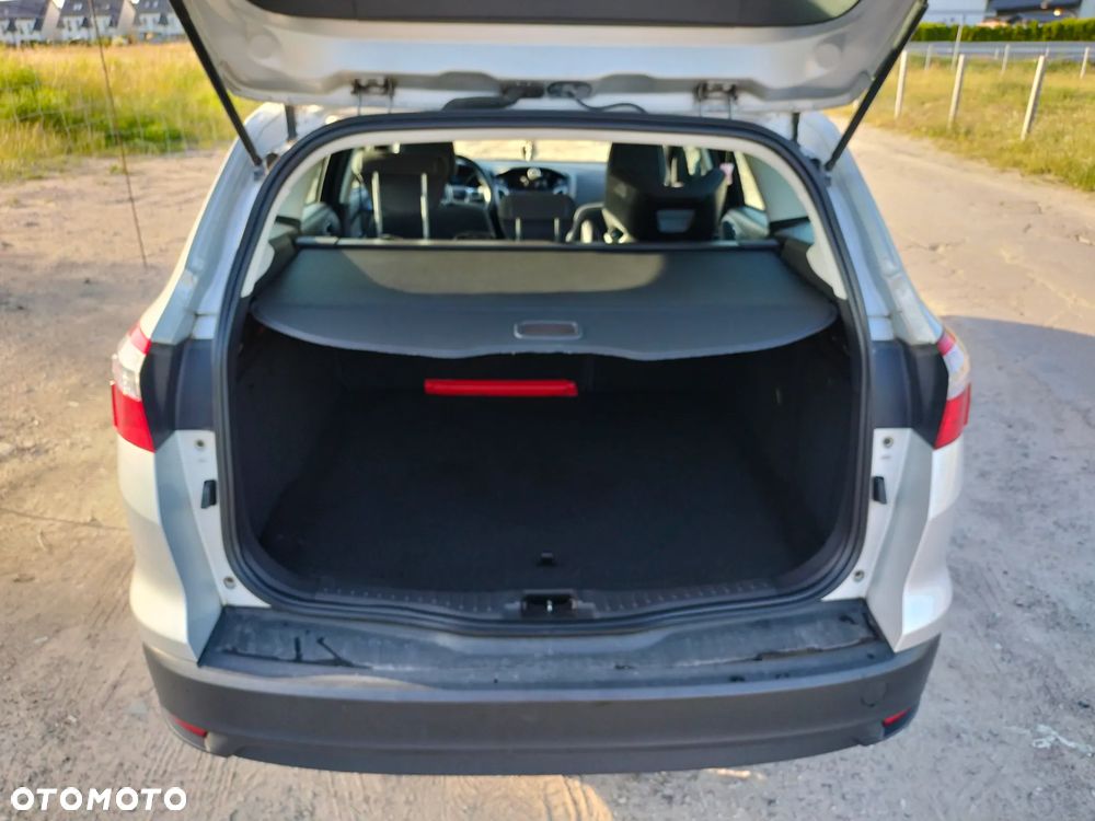 Ford Focus 1.6 TDCi Ambiente - 15