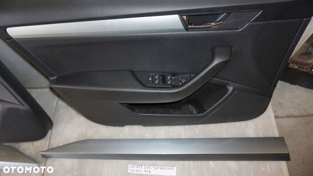 OSŁONA DRZWI LEWY TYŁ SKODA SUPERB III - 7