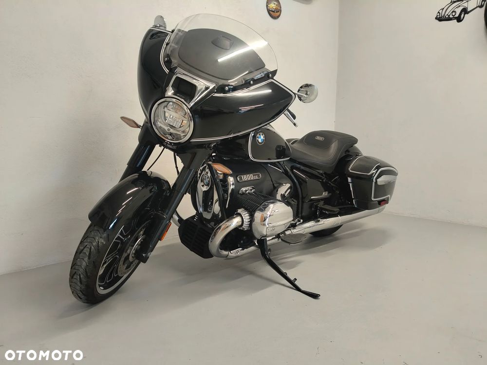 BMW R - 1