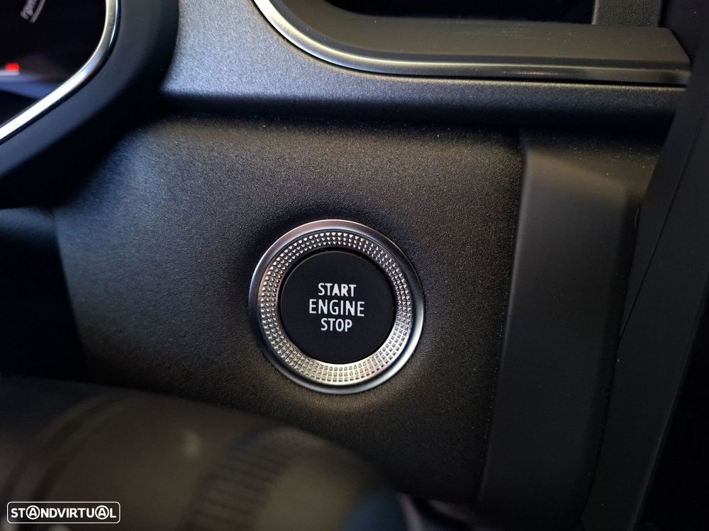 Renault Captur 1.0 TCe Techno Bi-Fuel - 19