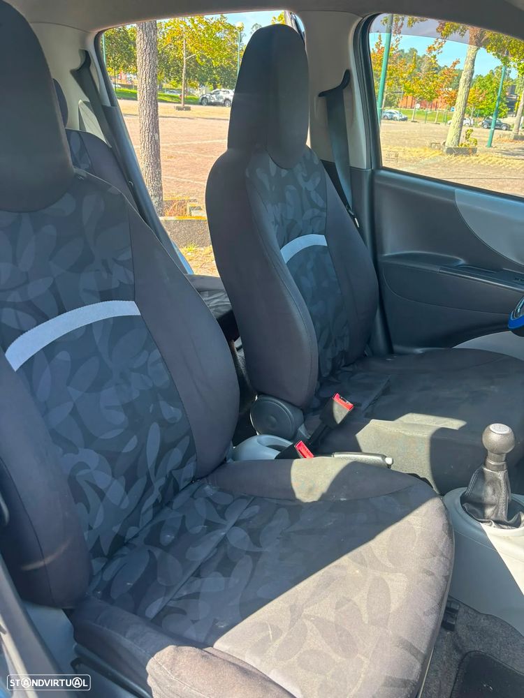 Suzuki Alto 1.0 GA - 4