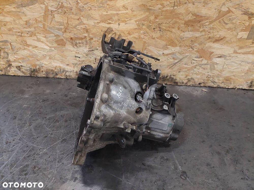 SKRZYNIA BIEGÓW CITROEN C5 I 2.0 16V MANUAL 5 BIEGÓW 20DL31 - 2