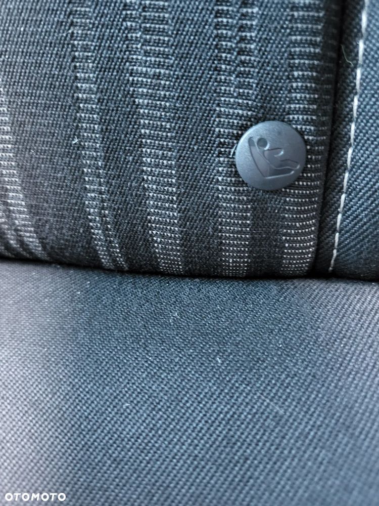 Opel Astra 1.4 Turbo - 29