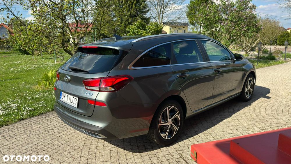 Hyundai i30 1.5 T-GDI 48V Executive - 36