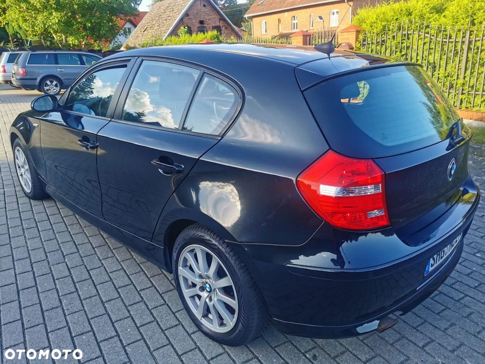 BMW Seria 1 116i - 3