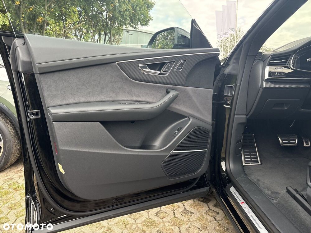 Audi RS Q8 TFSI Quattro Tiptronic Performance - 11