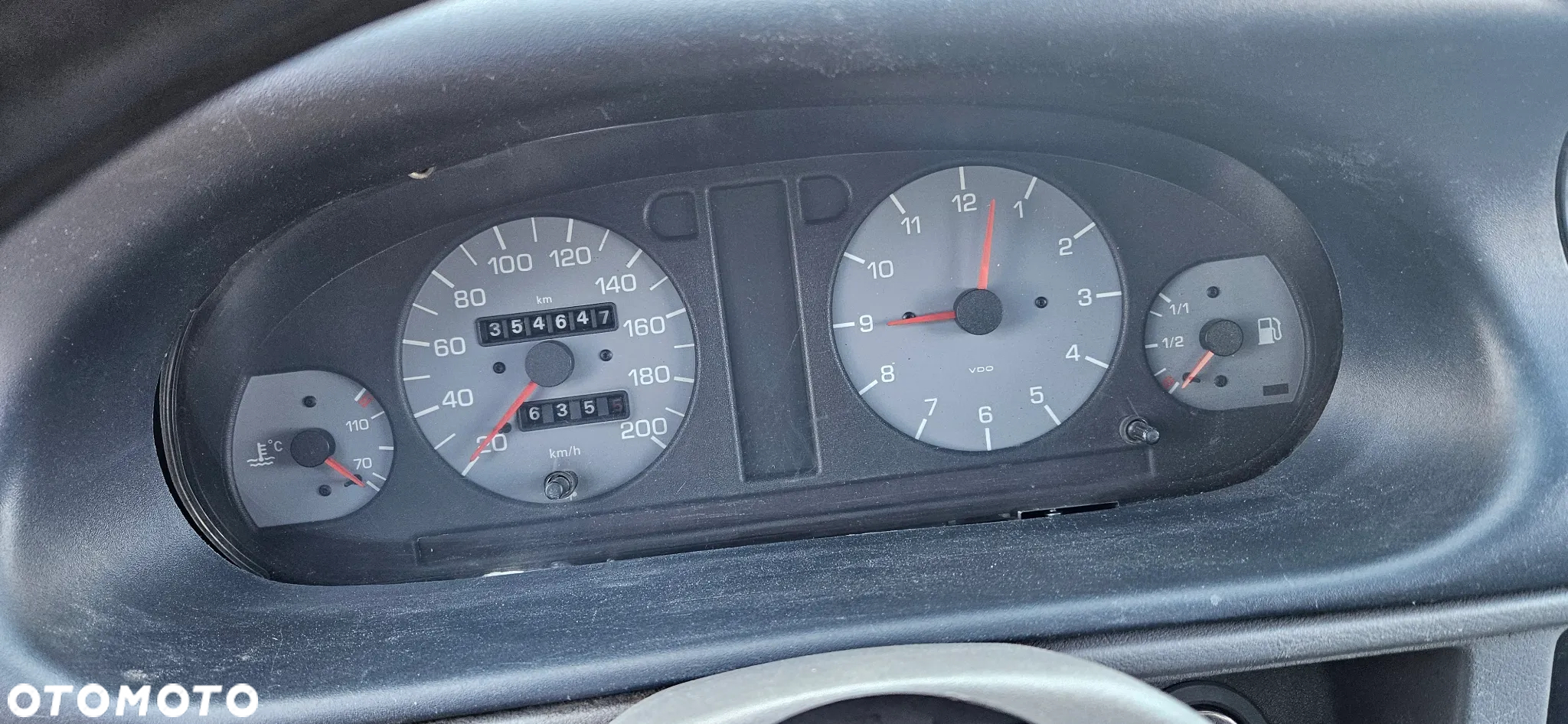 Volkswagen Caddy - 12