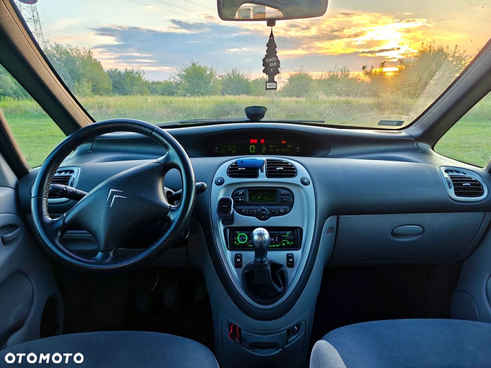 Citroën Xsara Picasso 1.6 16V Impress - 14