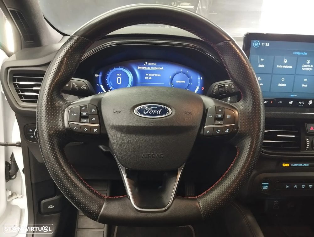 Ford Focus SW 1.0 EcoBoost ST-Line - 17