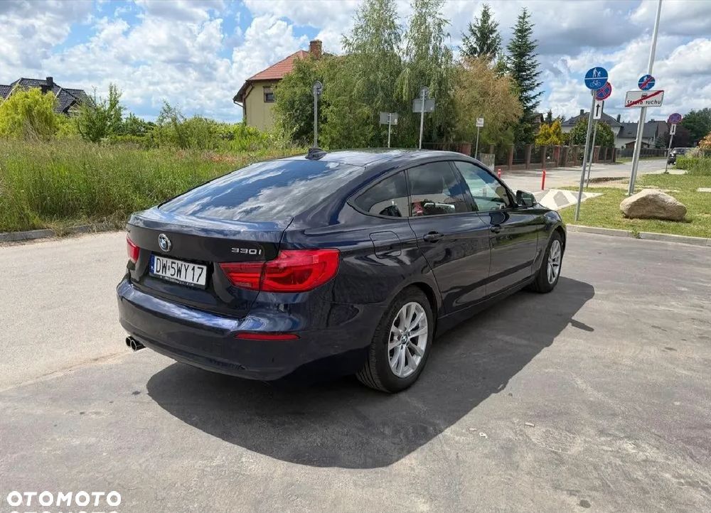BMW Seria 3 330i GPF Luxury Line - 11