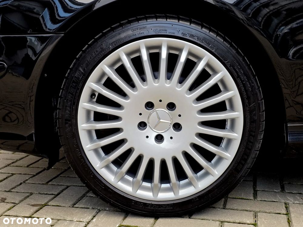 Mercedes-Benz CLK - 23