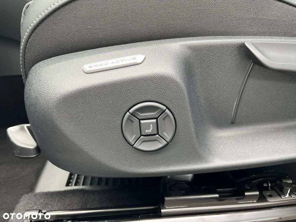 Volkswagen T-Roc 1.5 eTSI Style DSG - 27