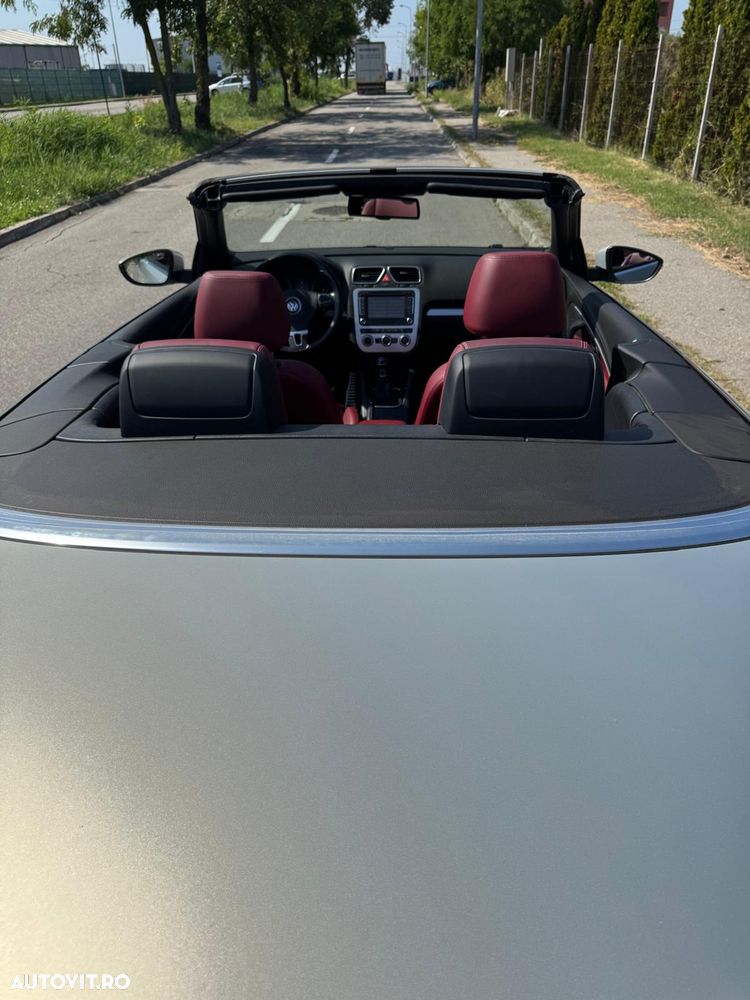 Volkswagen Eos 2.0 TDI DPF BlueMotion Technology Sport & Style - 29