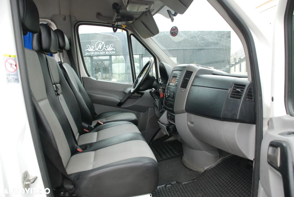 Volkswagen Crafter - 15