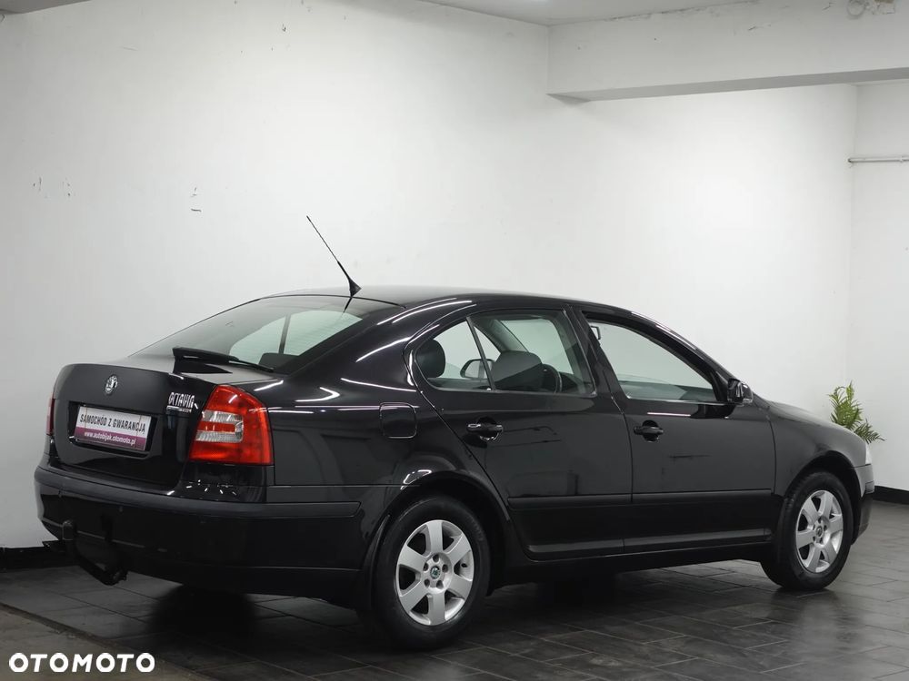Skoda Octavia 1.8 T FSI Elegance - 9