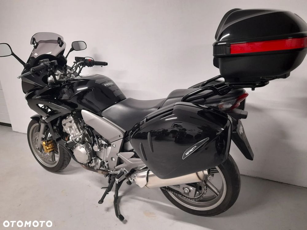 Honda CBF - 30