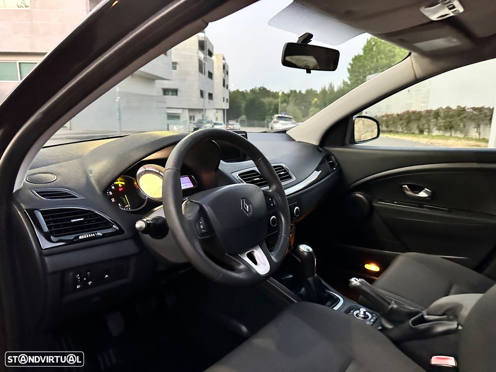 Renault Mégane 1.5 dCi Dynamique S - 24