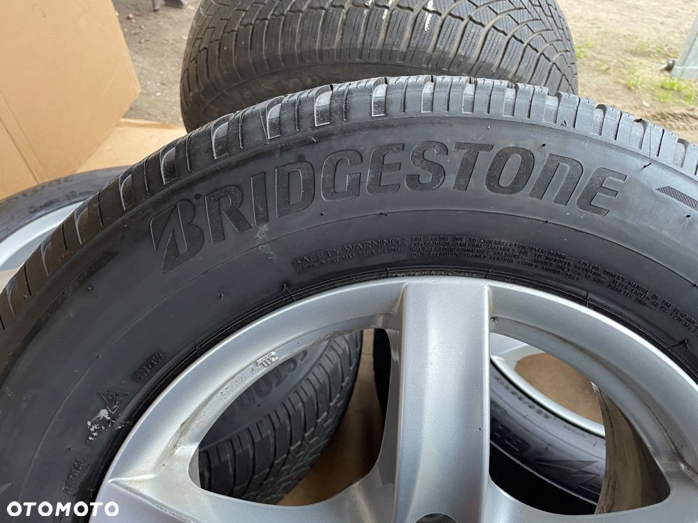 Koła Felgi Audi VW Touareg 7.5 17 ET55 Alutec 5x130 Bridgestone Blizzak LM005 235/65 R17 Zimowe - 3