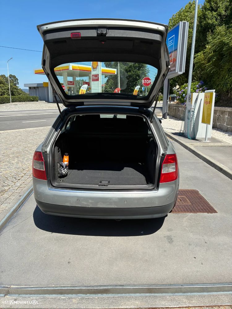 Audi A4 Avant 1.9 TDI m5 Sport - 5