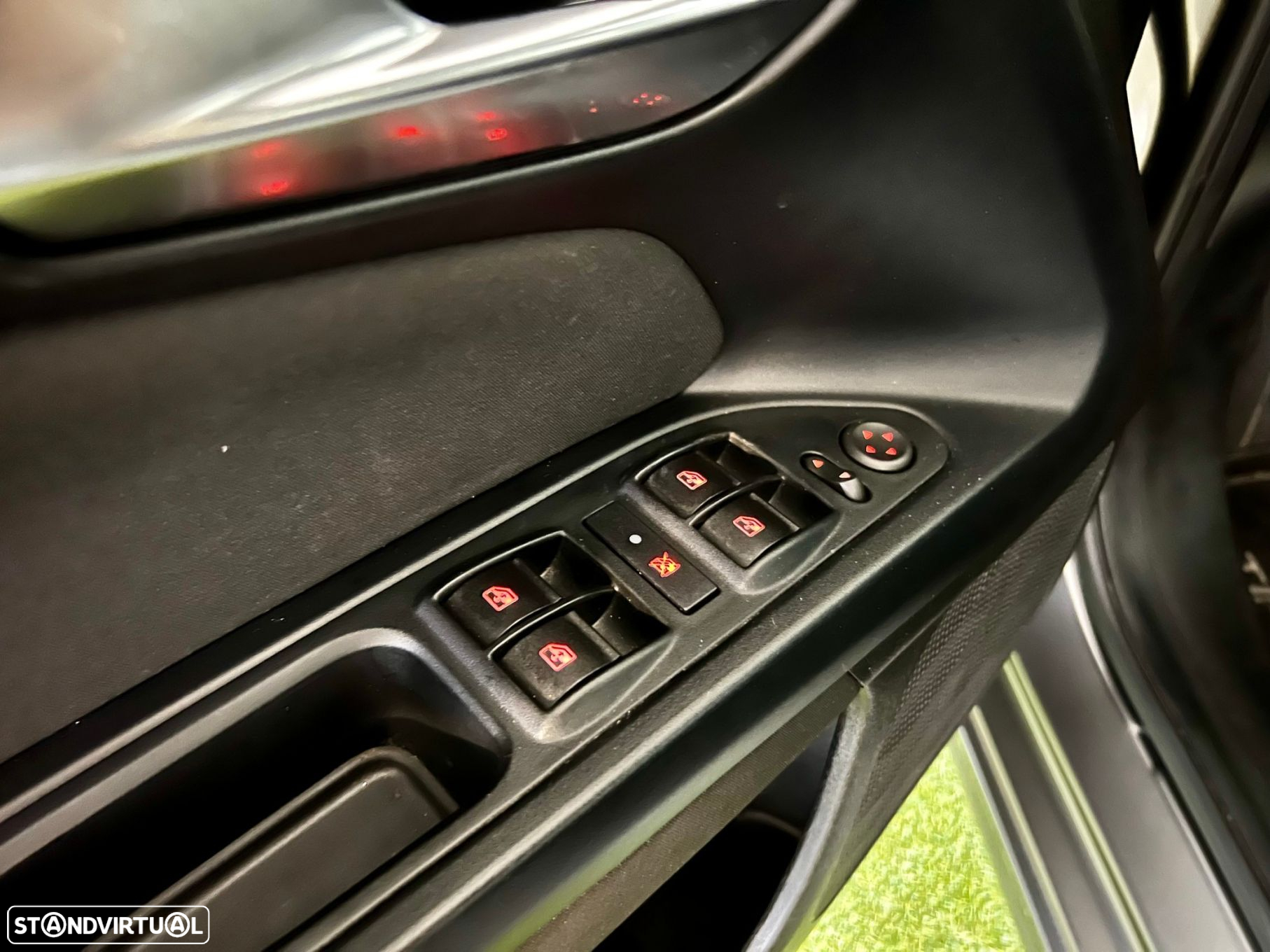 Fiat Tipo Station Wagon 1.3 M-Jet Lounge - 28