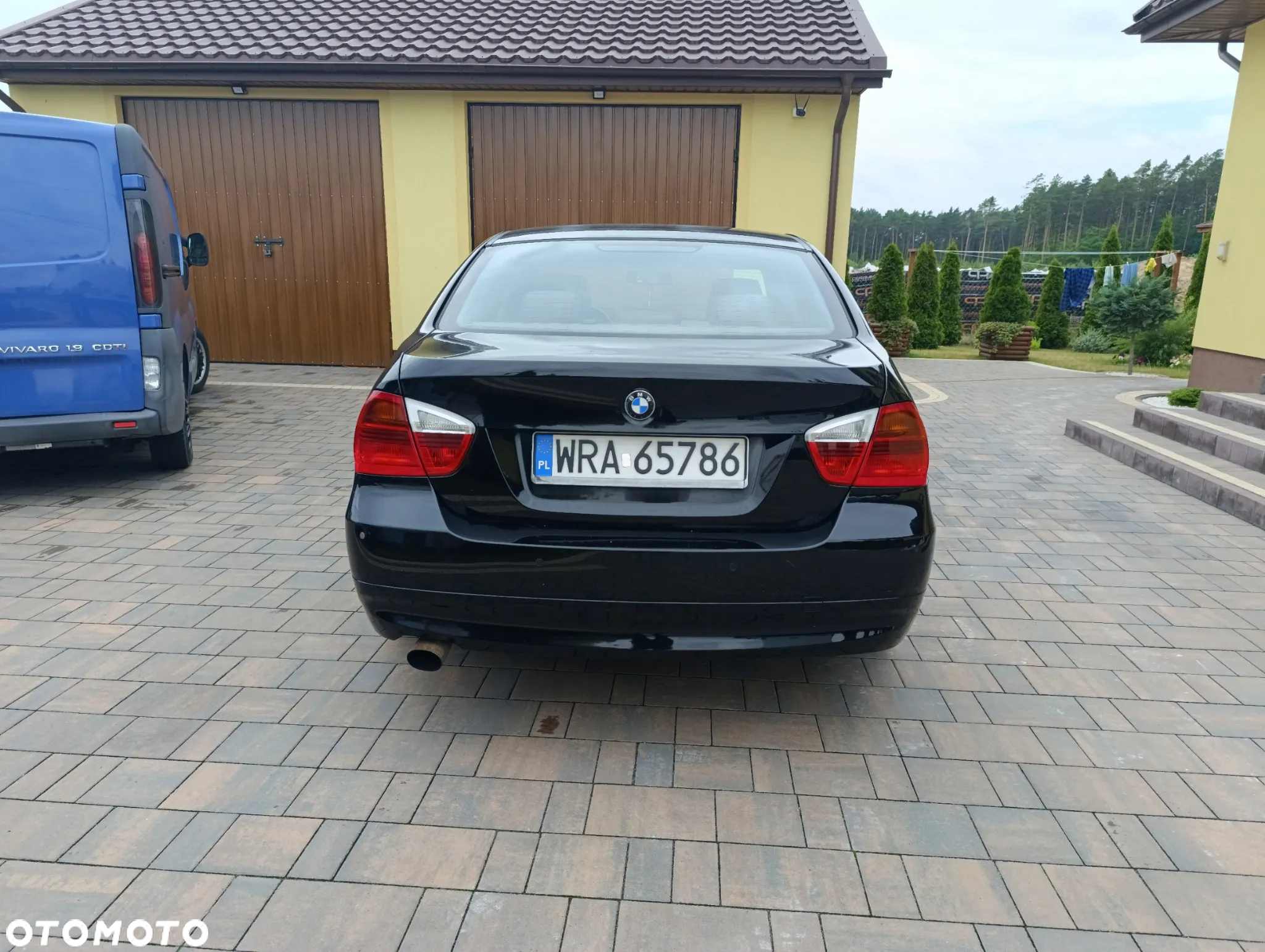 BMW Seria 3 320i - 4