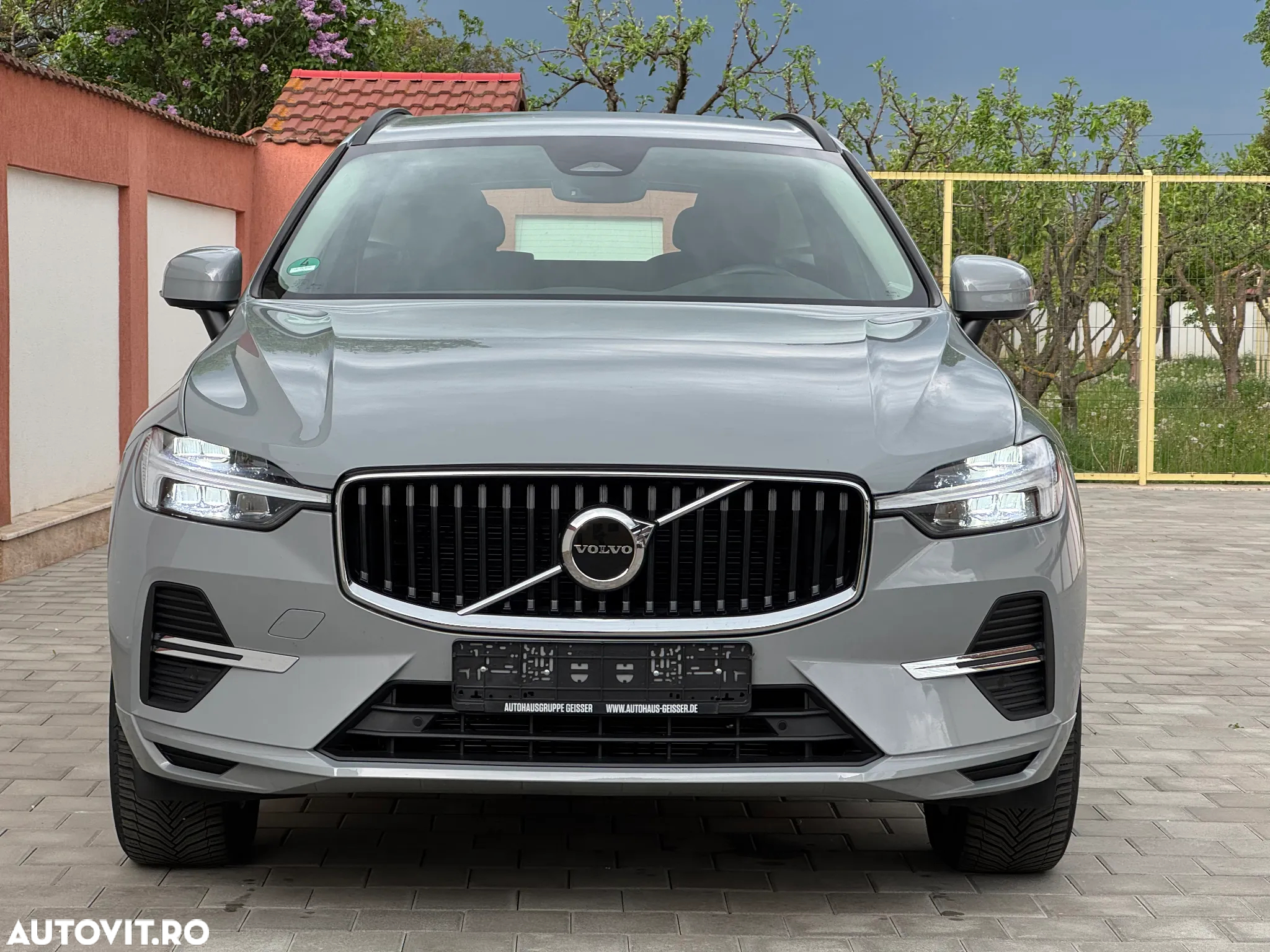 Volvo XC 60 B4 D AWD Core - 32