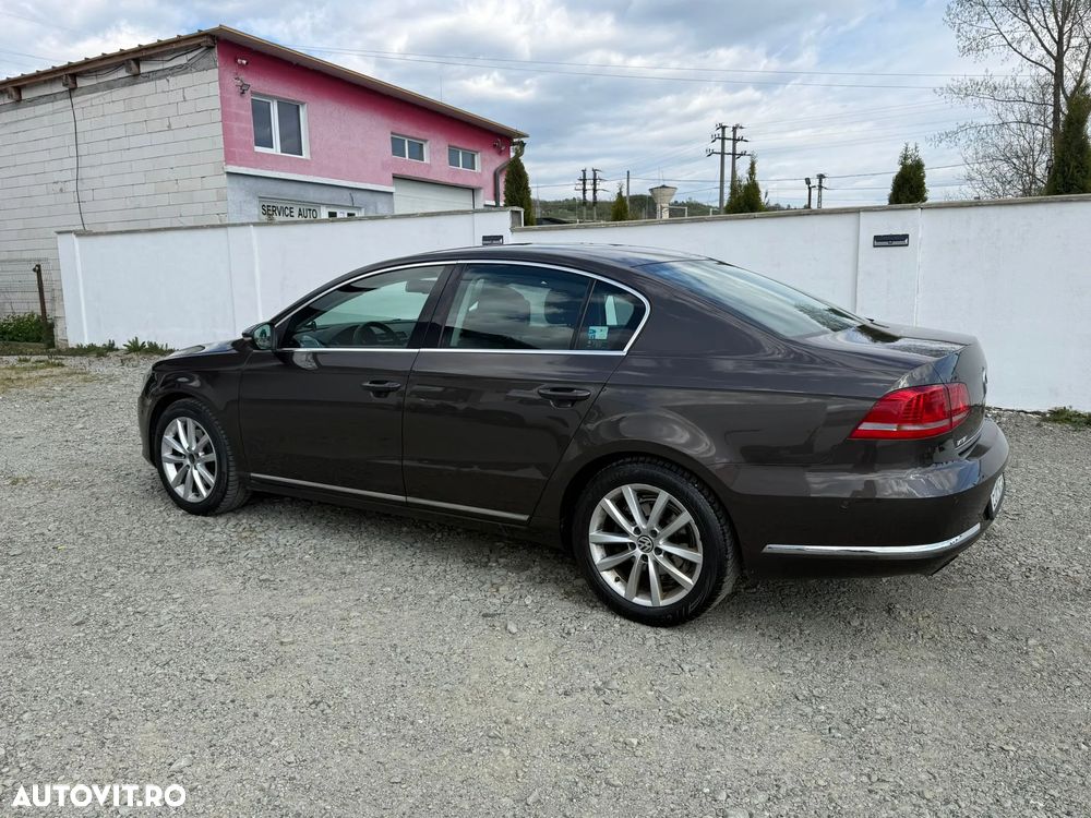 Volkswagen Passat 2.0 TDI DSG (BlueMotion Technology) Highline - 18