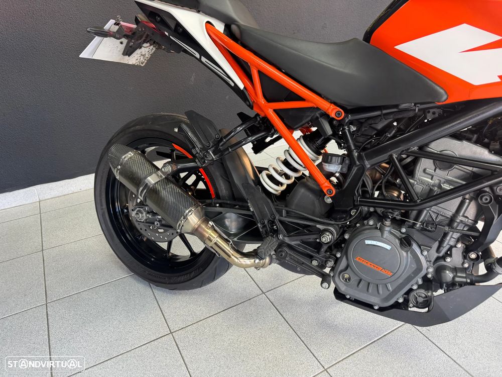 KTM Duke Duke 125 - 9