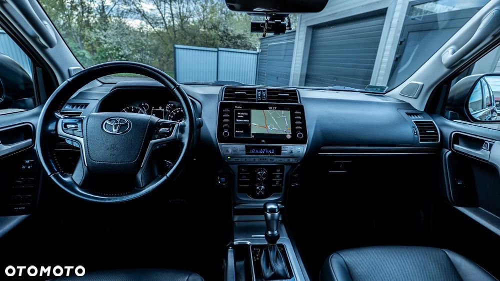 Toyota Land Cruiser LC 2.8 D-4D Invincible - 18
