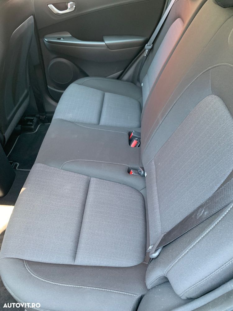 Hyundai KONA 1.6 GDI 141 CP 2WD 6DCT HEV Premium - 7